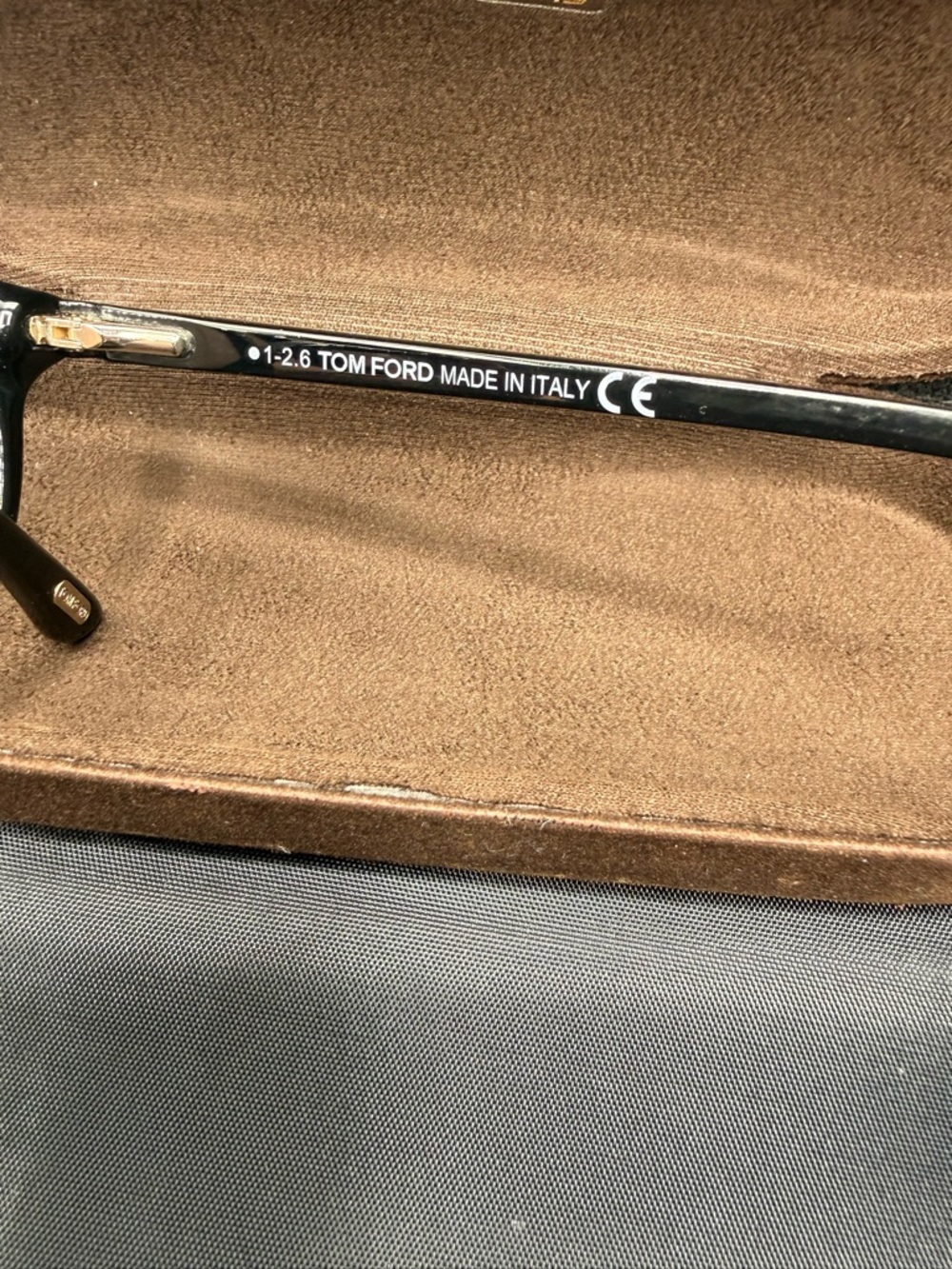 Tom Ford authentic pre-loved RX glasses - Picture 5 of 7